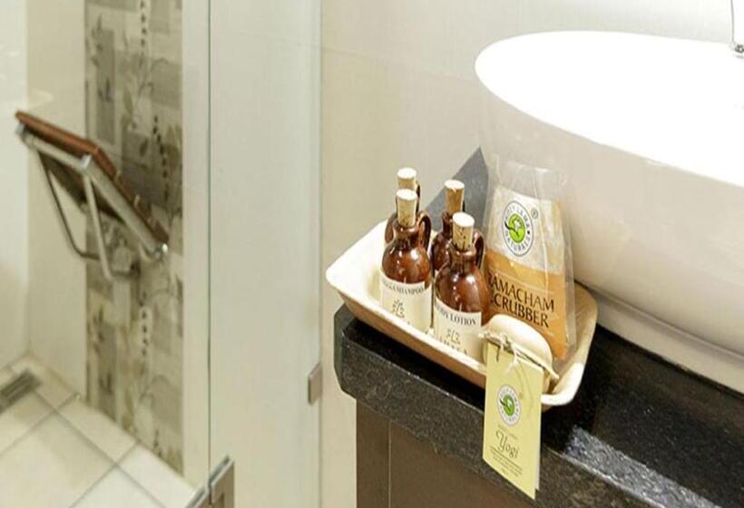 스탠다드 룸 가든 전망, Lhasa Ayurveda And Wellness Resort   A Blusalzz Collection, Kochi, Kerala