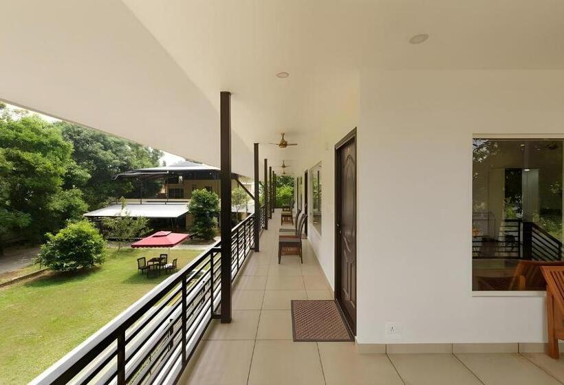 스탠다드 룸 가든 전망, Lhasa Ayurveda And Wellness Resort   A Blusalzz Collection, Kochi, Kerala