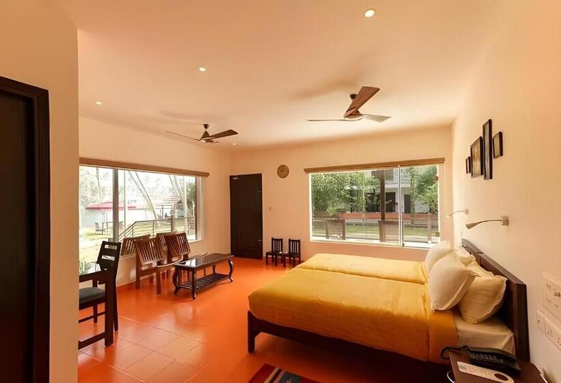 스탠다드 룸 가든 전망, Lhasa Ayurveda And Wellness Resort   A Blusalzz Collection, Kochi, Kerala