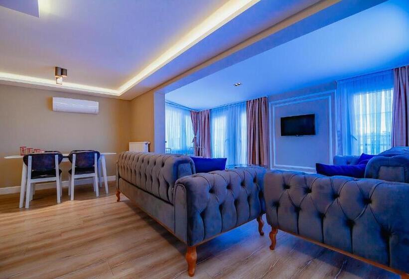 1 Bedroom Penthouse Apartment, Galata Hill