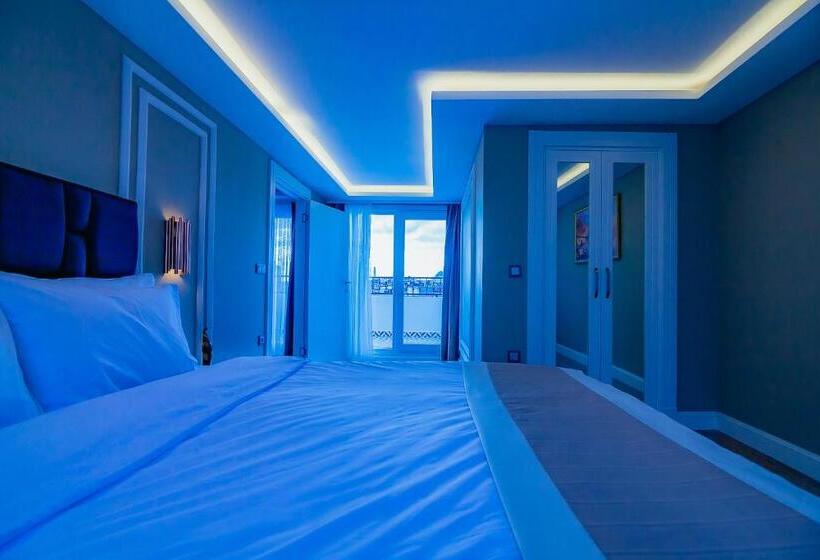 1 Bedroom Penthouse Apartment, Galata Hill