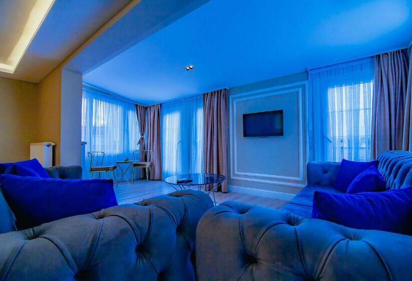 1 Bedroom Penthouse Apartment, Galata Hill