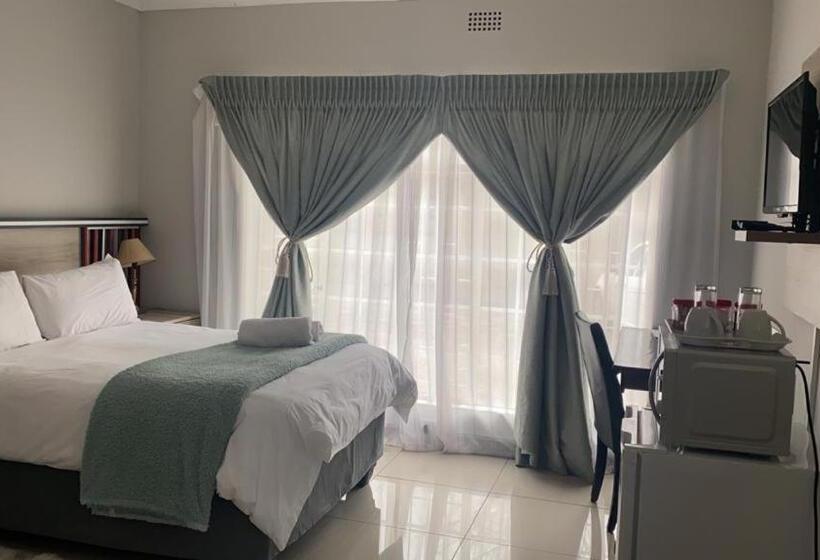 اتاق استاندارد, Ndzuti Guest House