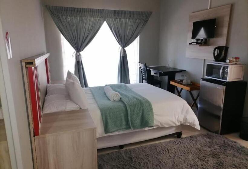 اتاق استاندارد, Ndzuti Guest House