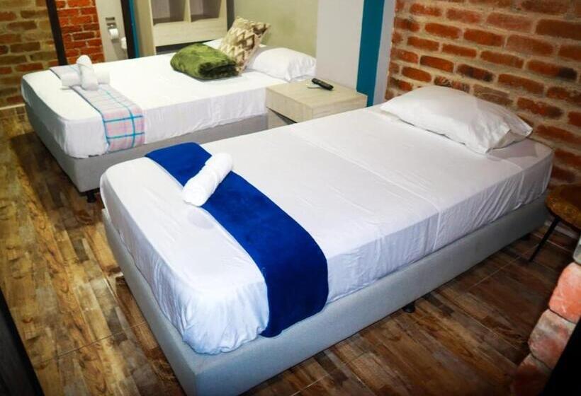 اتاق استاندارد سه نفره, Finca Hotel El Diamante