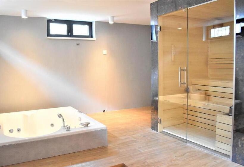 آپارتمان سوپریور 1 خوابه, Korpa Deli Rooms Spa