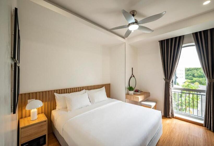 اتاق دلوکس با تخت کینگ و چشم‌انداز شهر, Ann Hotel & Spa Khem Beach Pq