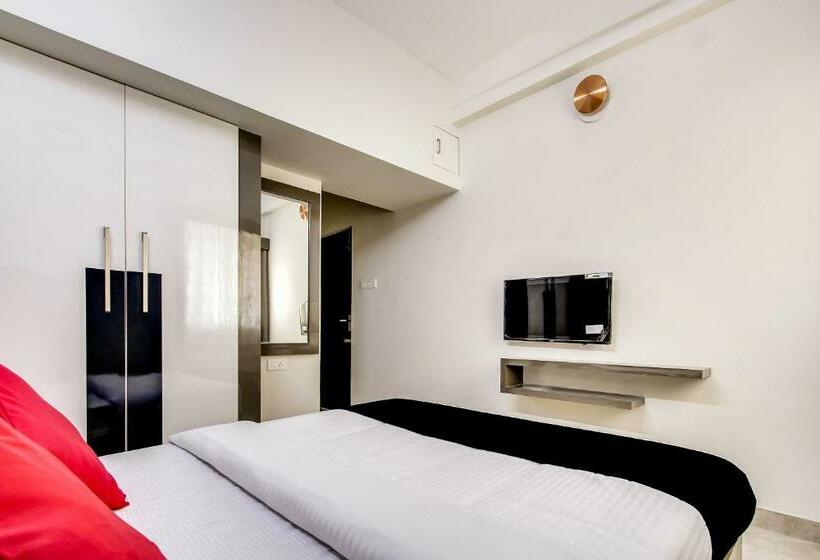 Номер Economy, Capital O New Paradise Inn