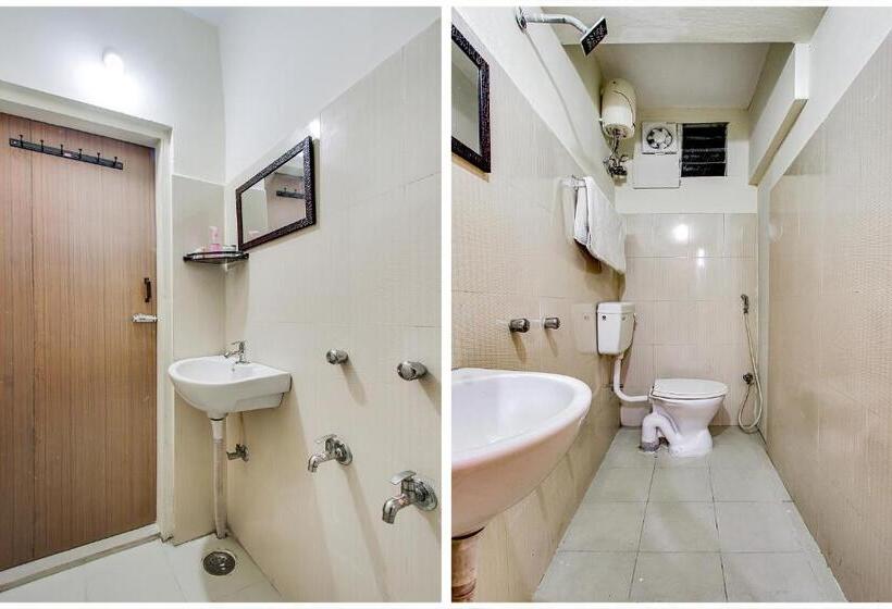 Номер Deluxe, Capital O New Paradise Inn