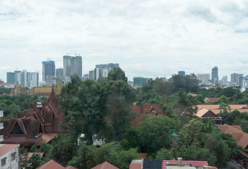 اتاق استاندارد با تخت بزرگ, Hyatt Regency Phnom Penh