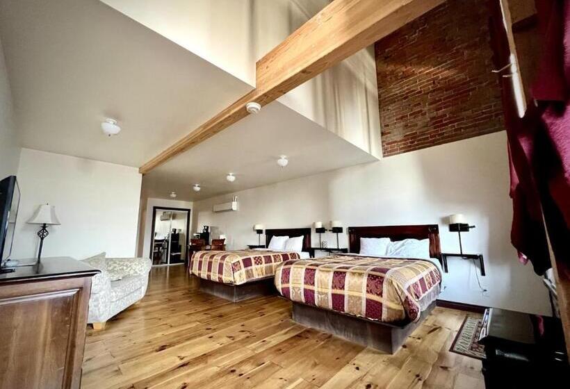 Mini suite with sea view, The Monarch