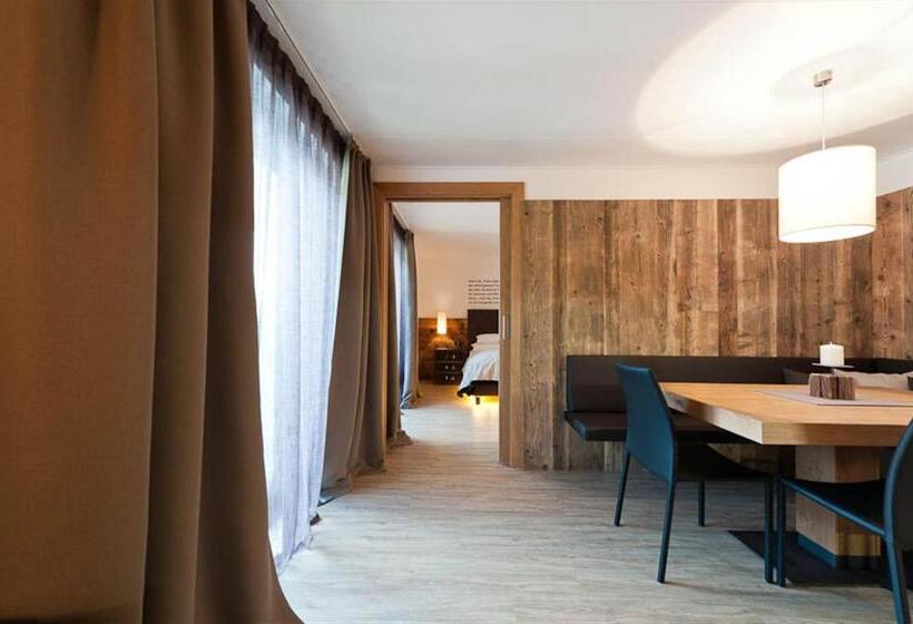 Апартаменты Superior 1 Спальня, Burgus - Design Suites & Apartments