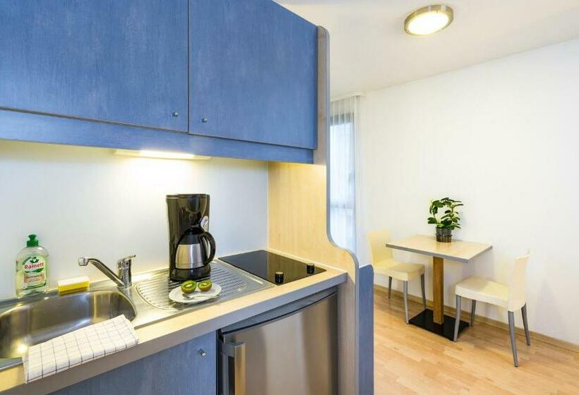 استودیوی استاندارد, Aparthotel Adagio Access Rennes Centre