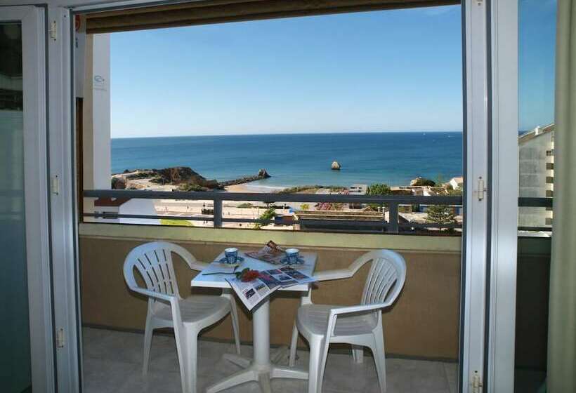 استودیوی استاندارد, Apartamentos Jardins Da Rocha