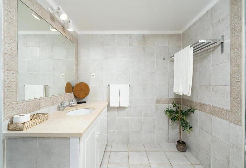 Cameră Standard cu Balcon, Clube Vilarosa