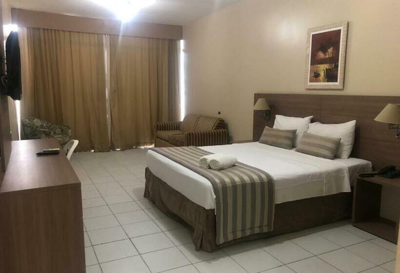 Family Suite, Rede Andrade Barra