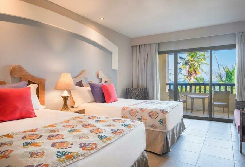 Номер Стандарт Вид на Море, Iberostar Waves Bahia - All Inclusive