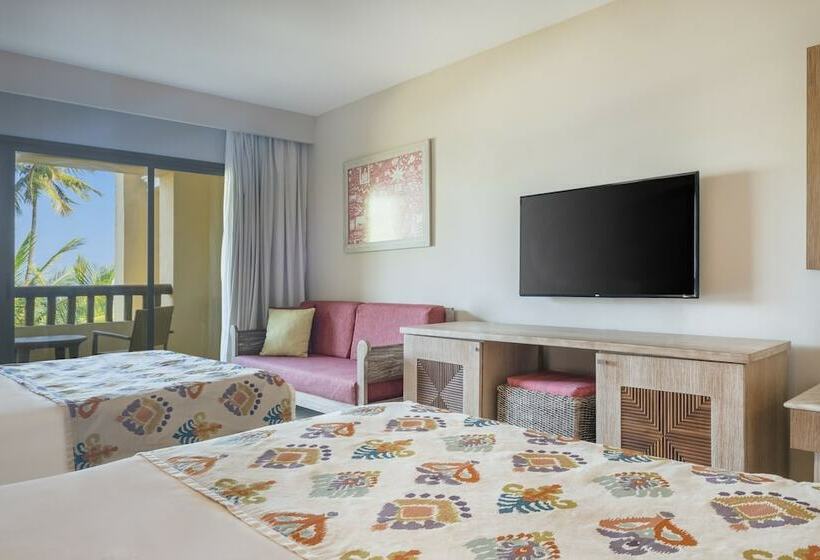 Номер Стандарт Вид на Море, Iberostar Waves Bahia - All Inclusive