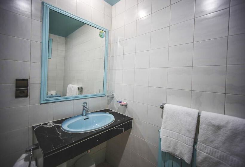 Chambre Standard Individuelle, Bab Mansour
