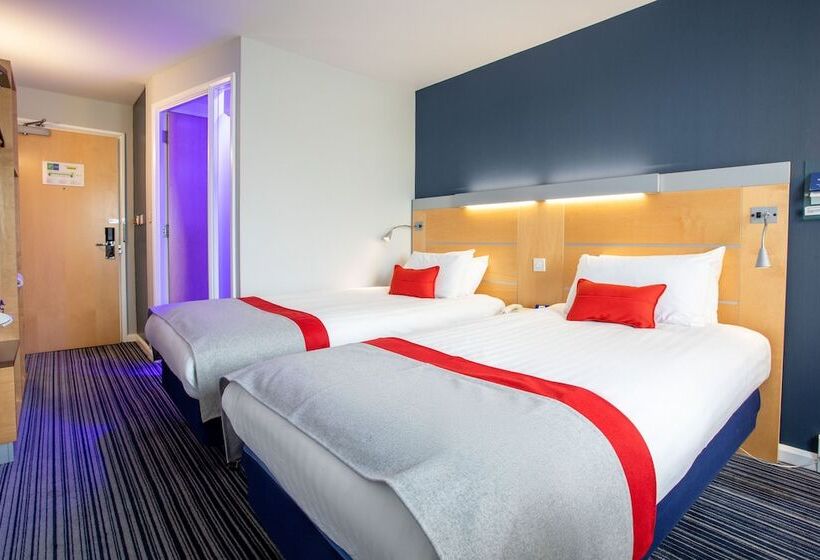 スタンダードルーム, Holiday Inn Express Dunfermline, An Ihg