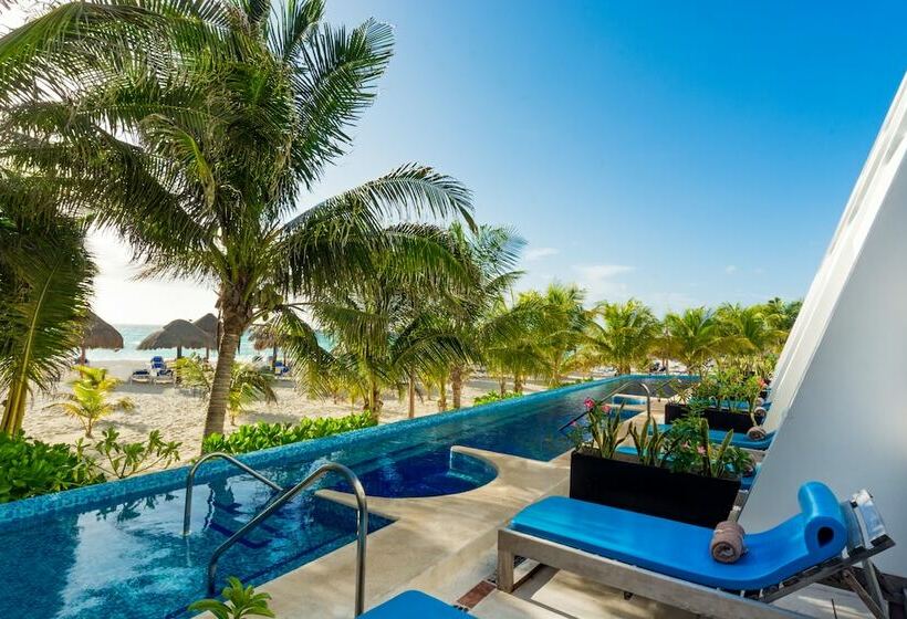 סוויטת ג'וניור, Flamingo Cancun - All Inclusive