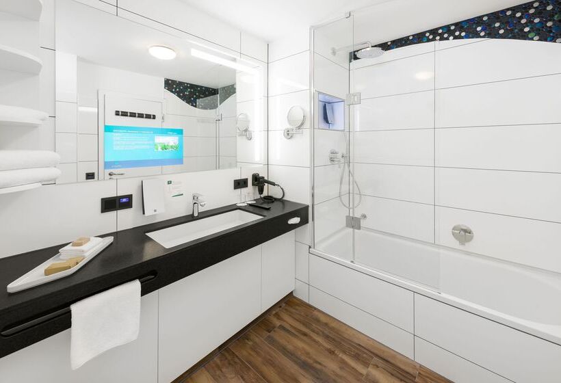 سوییت, Sisuites