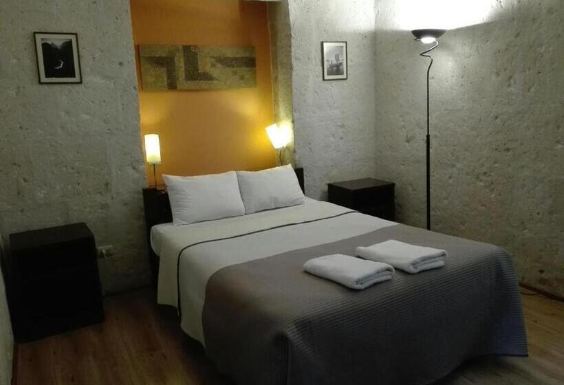 חדר סטנדרט יחיד, Casablanca Hostal
