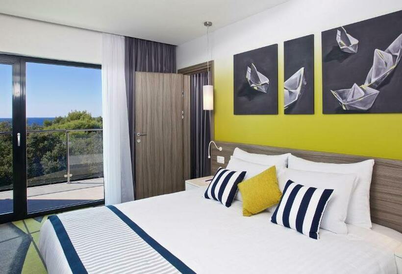 Deluxe Suite Sea View, Park Plaza Arena Pula