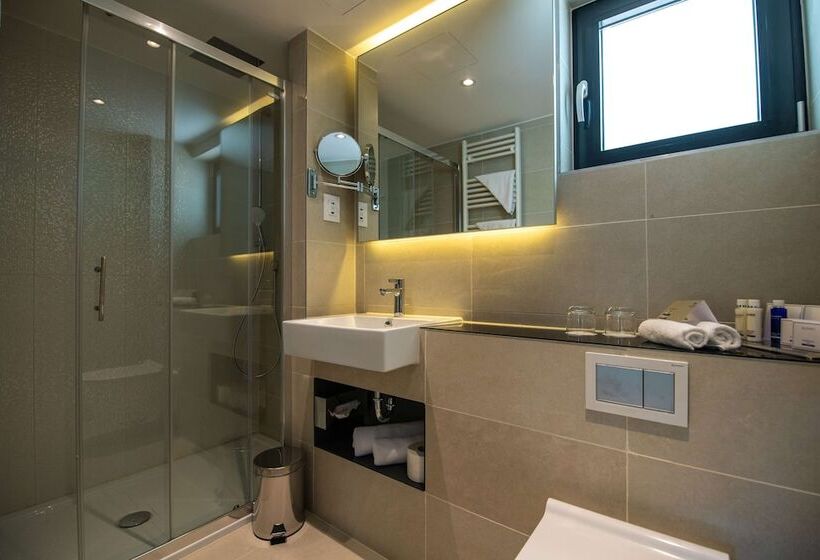 سوئیت 2 خوابه, Park Plaza Arena Pula