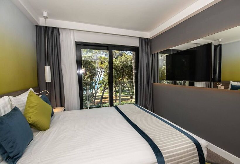 سوئیت 2 خوابه, Park Plaza Arena Pula