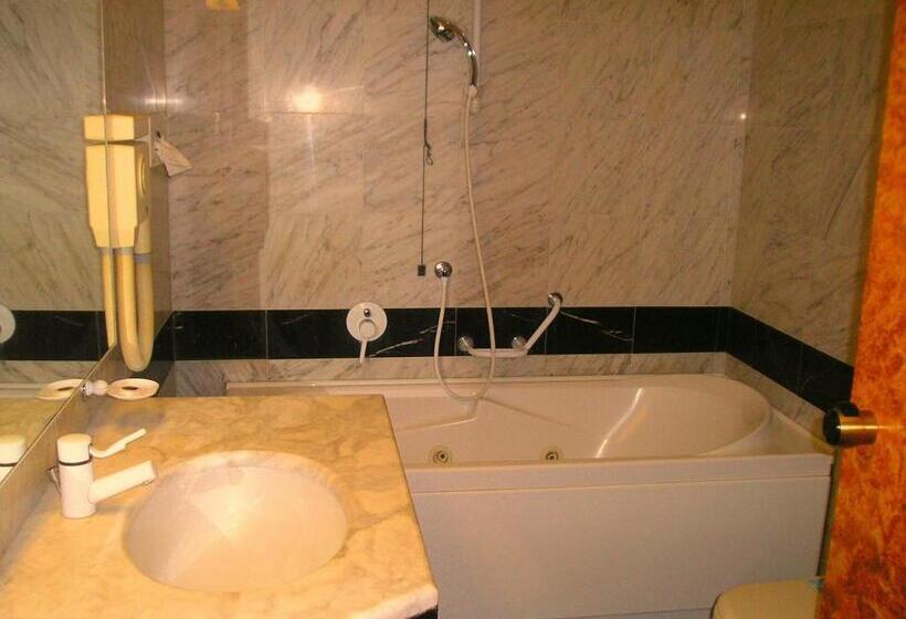 Люкс, Park Hotel Villa Leon D Oro