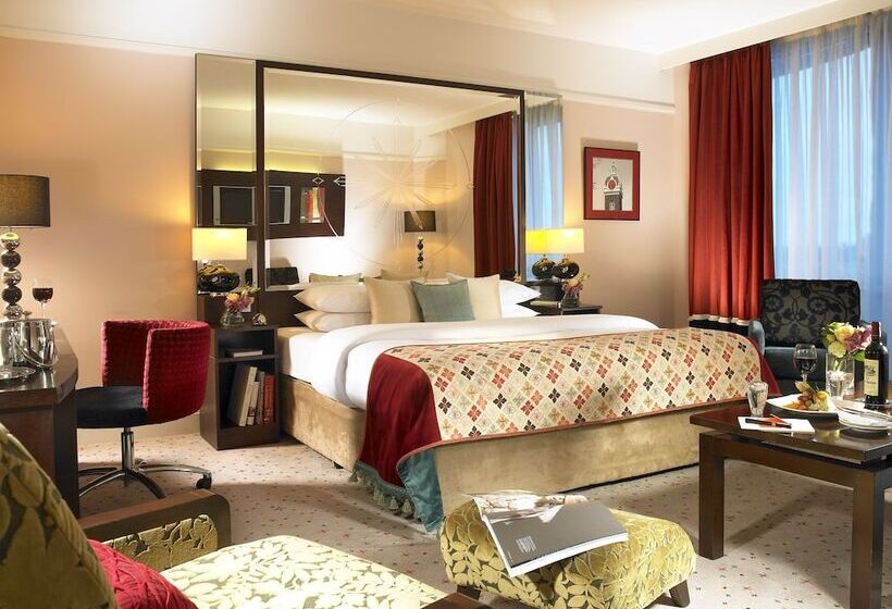 Номер Executive, Carlton Hotel Blanchardstown