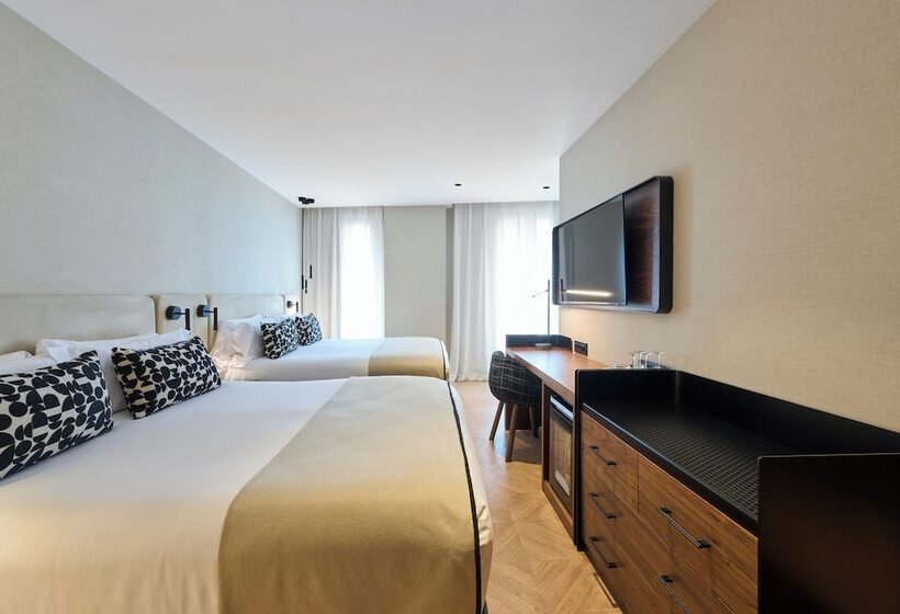 Номер Премиум, Catalonia Ramblas 4* Sup