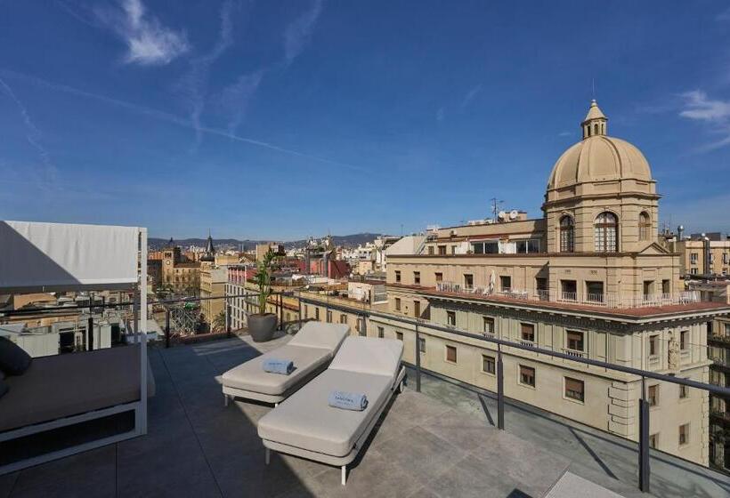 Полулюкс Deluxe с Видом, Catalonia Ramblas 4* Sup