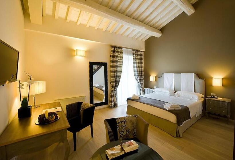 اتاق لوکس, Relais Dell'Olmo