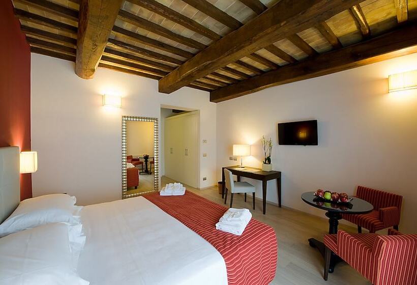 اتاق لوکس, Relais Dell'Olmo
