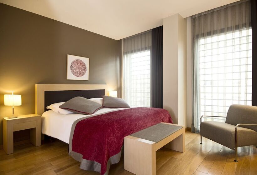 Номер Стандарт Трехместный, Villa Emilia