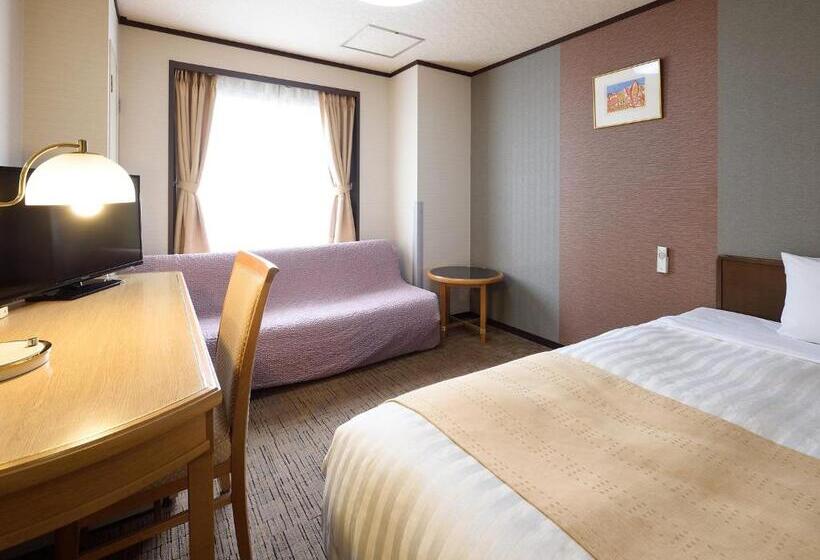 Quarto Superior Individual, Belmont
