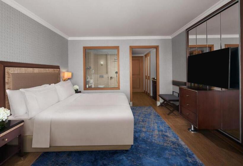 اتاق سوپریور با تخت بزرگ, Divan Ankara