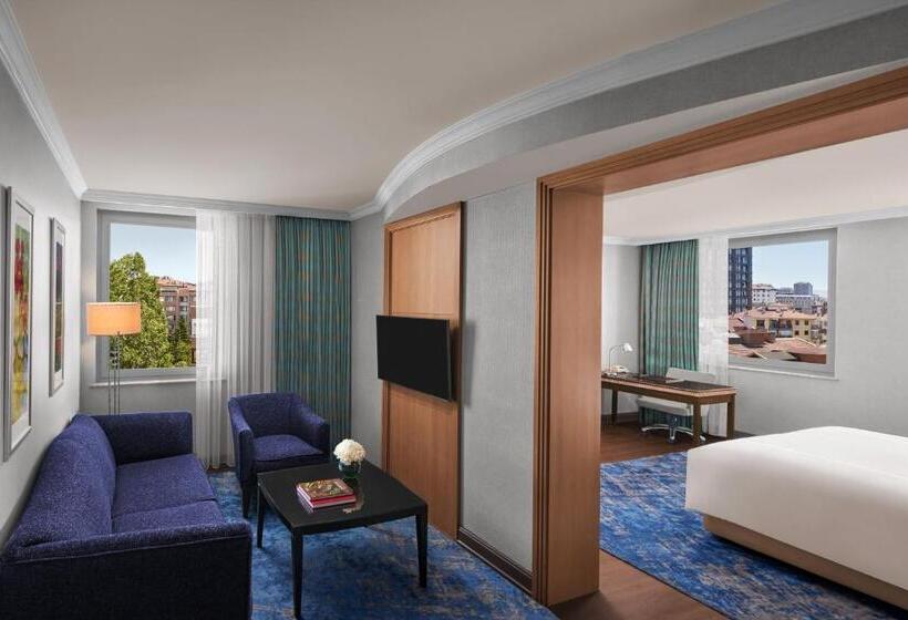 سوییت جونیور, Divan Ankara