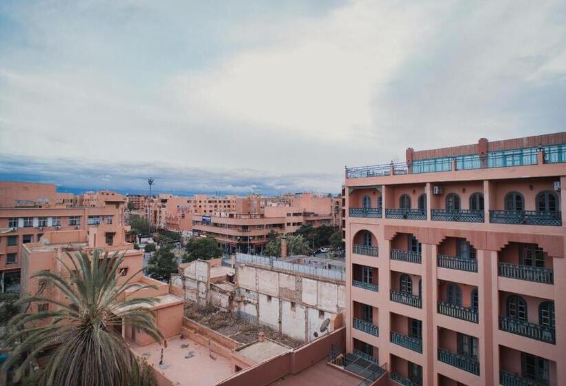 اتاق لوکس با چشم‌انداز استخر, Diwane Hotel & Spa Marrakech