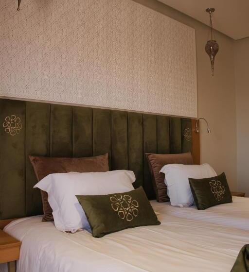 اتاق لوکس با چشم‌انداز استخر, Diwane Hotel & Spa Marrakech