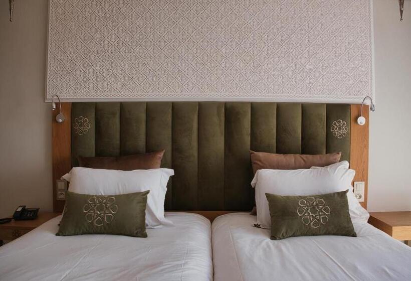 اتاق لوکس با چشم‌انداز استخر, Diwane Hotel & Spa Marrakech