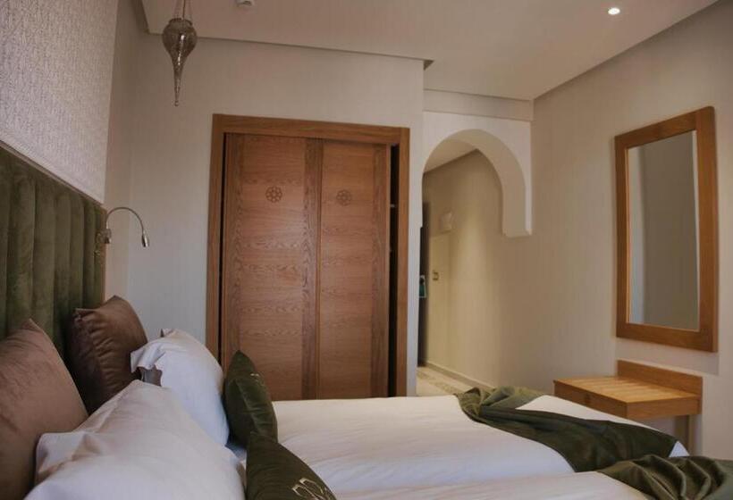 اتاق لوکس با چشم‌انداز استخر, Diwane Hotel & Spa Marrakech