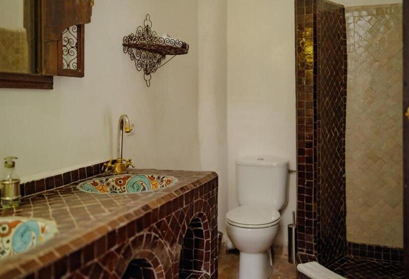 اتاق استاندارد با تخت بزرگ, Outsite Marrakesh