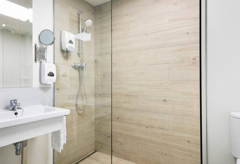 Номер Стандарт, Aparthotel Bcn Montjuic
