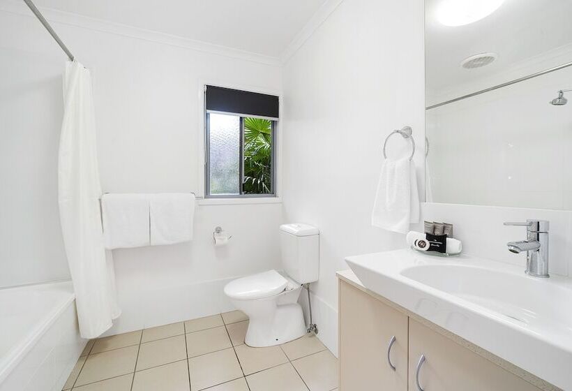 Вилла 2 Спальни, Angourie Resort