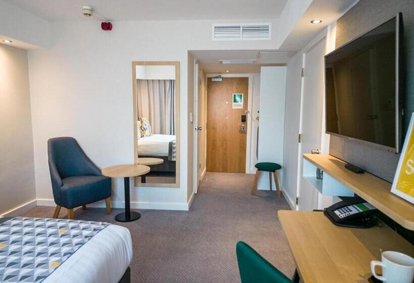 اتاق لوکس با تخت بزرگ, Holiday Inn South Normanton M1, Jct.28, An Ihg