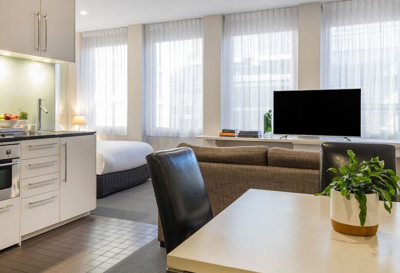 آپارتمان 1 خوابه, Oaks Melbourne On Collins Suites
