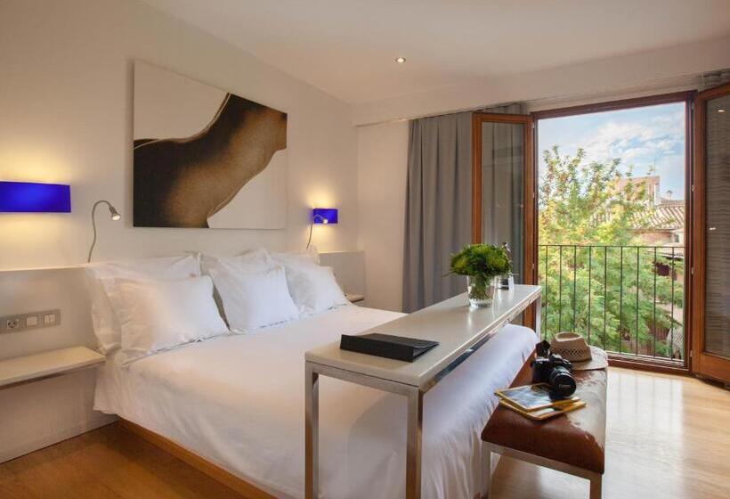 اتاق لوکس, Petit Palace Hotel Tres